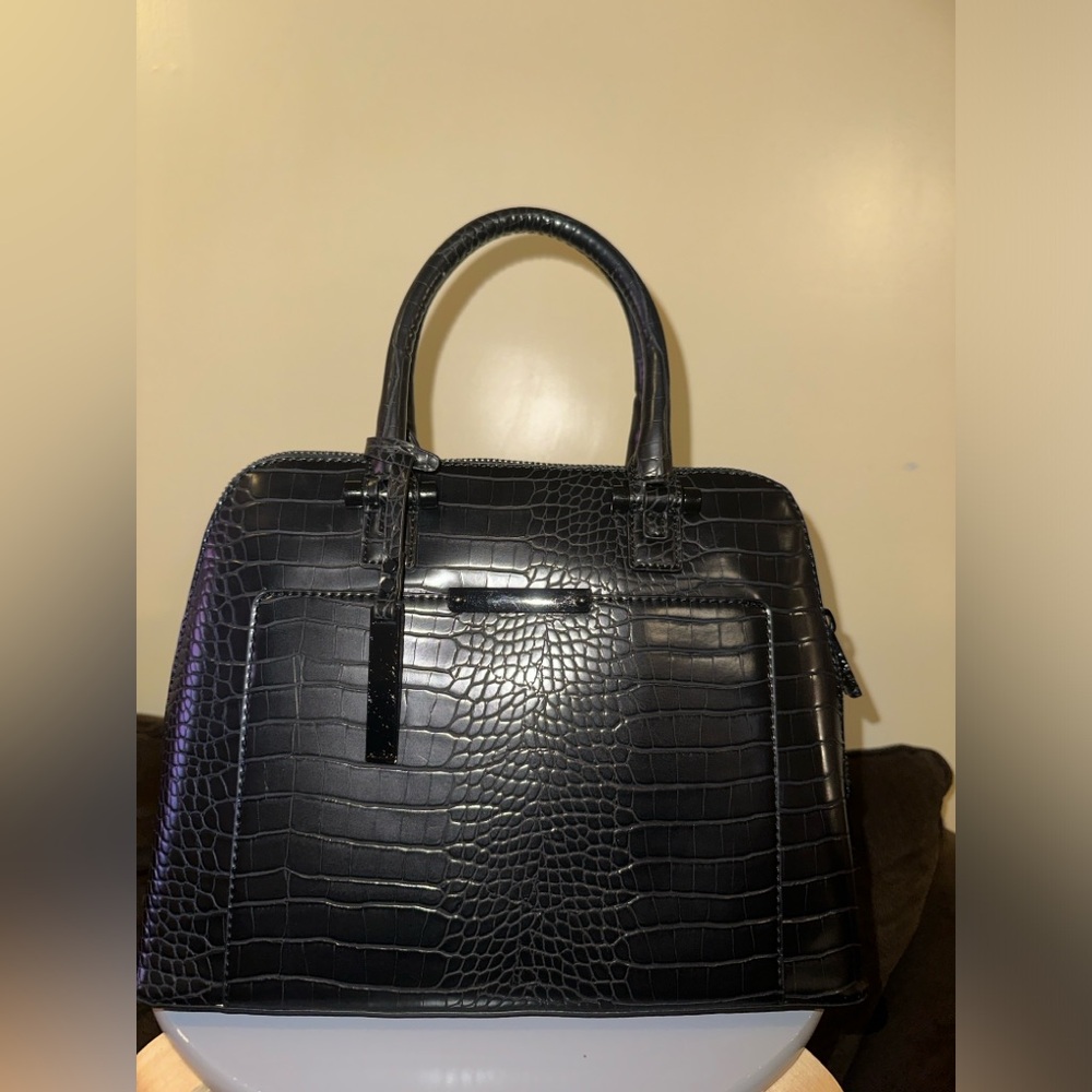 Elegant Black Crocodile-Embossed Handbag